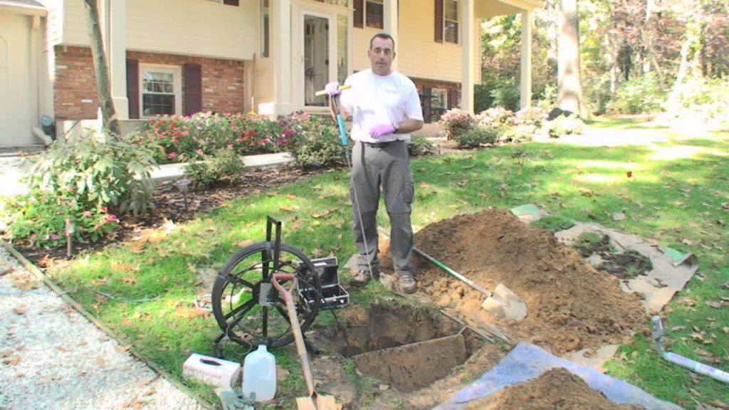 Image of a homeowner whose septic tank is in need of additives and treatments.