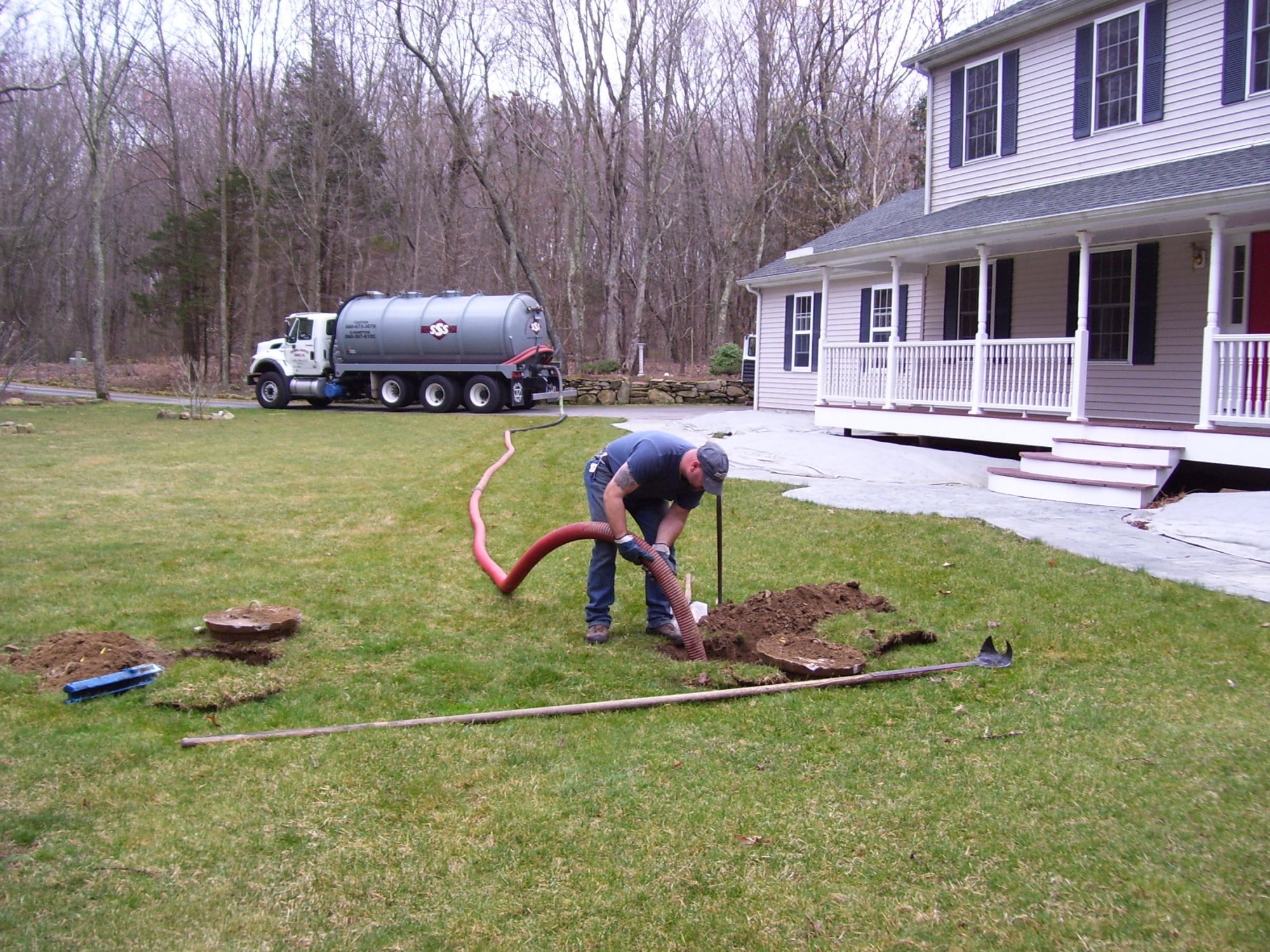 maintaining a septic tank