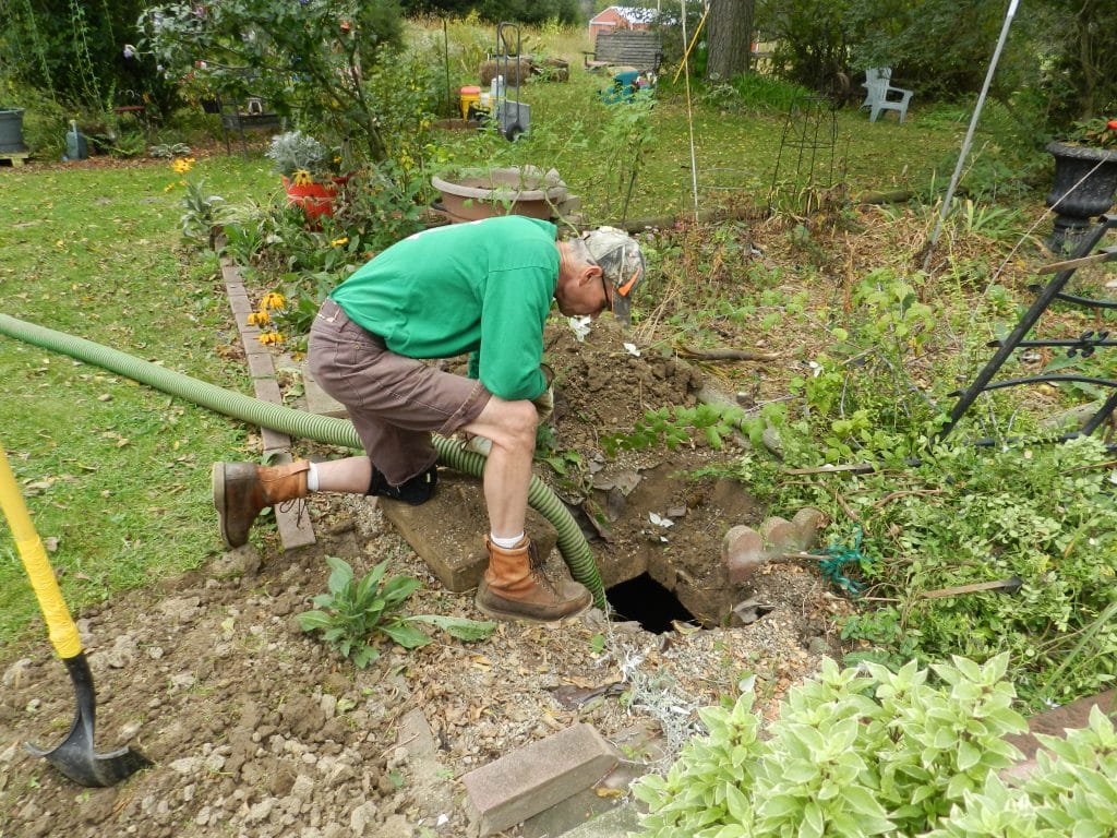 Image of a septic tank being pumped out.