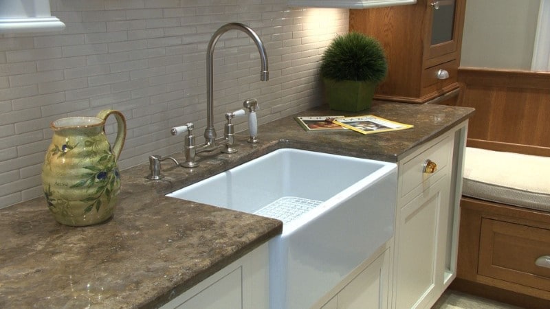 Image of a kitchen sink that possibly gives off odors.