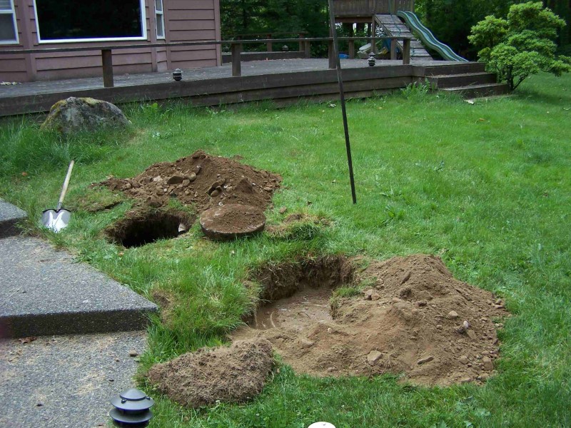 Image of a septic tank that has just been located.